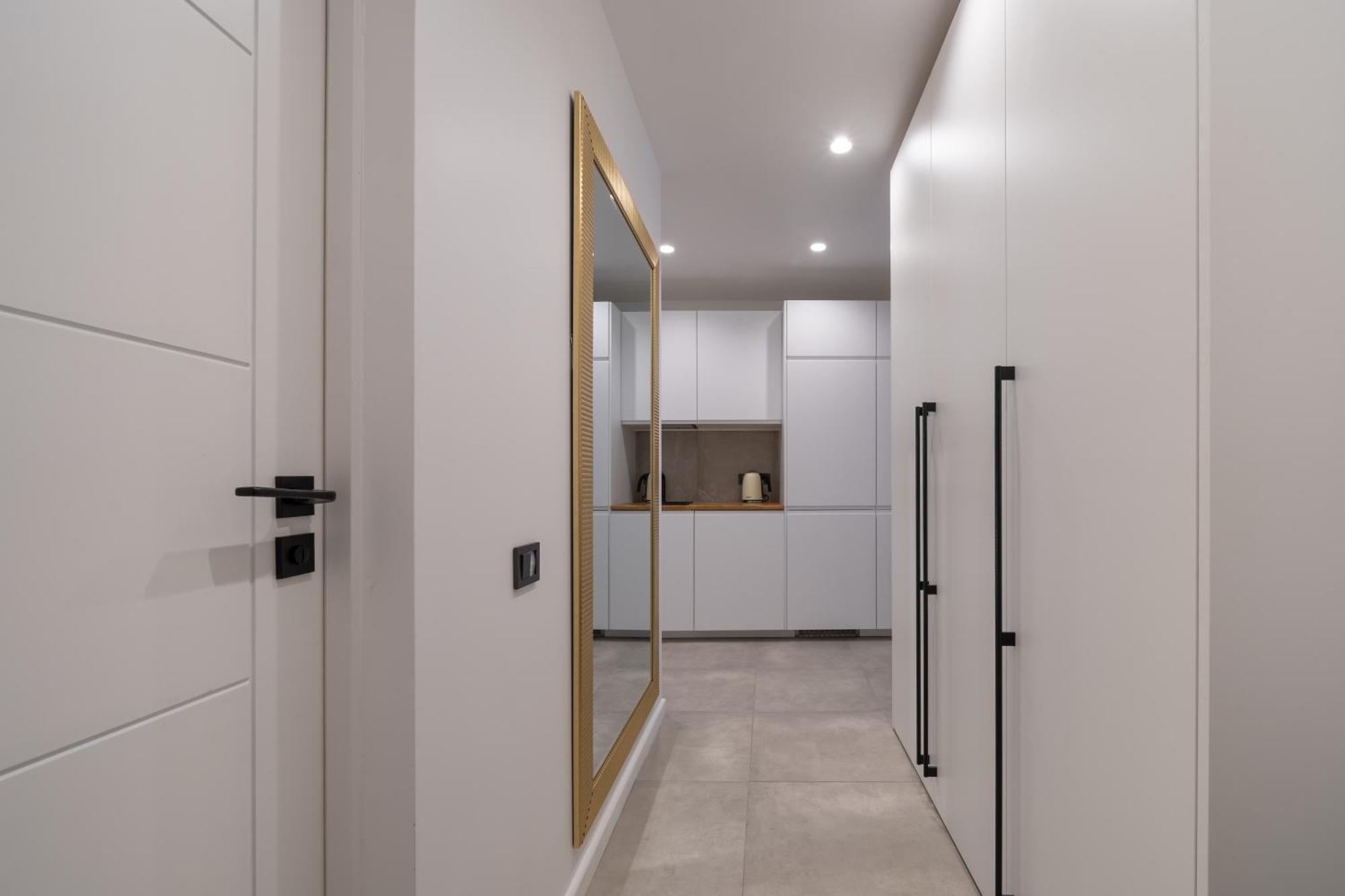Mucenieku Street 1-Bedroom Stylish Apartment รีกา ภายนอก รูปภาพ