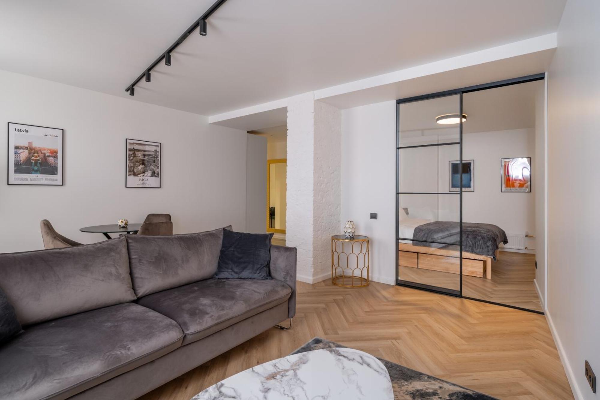 Mucenieku Street 1-Bedroom Stylish Apartment รีกา ภายนอก รูปภาพ
